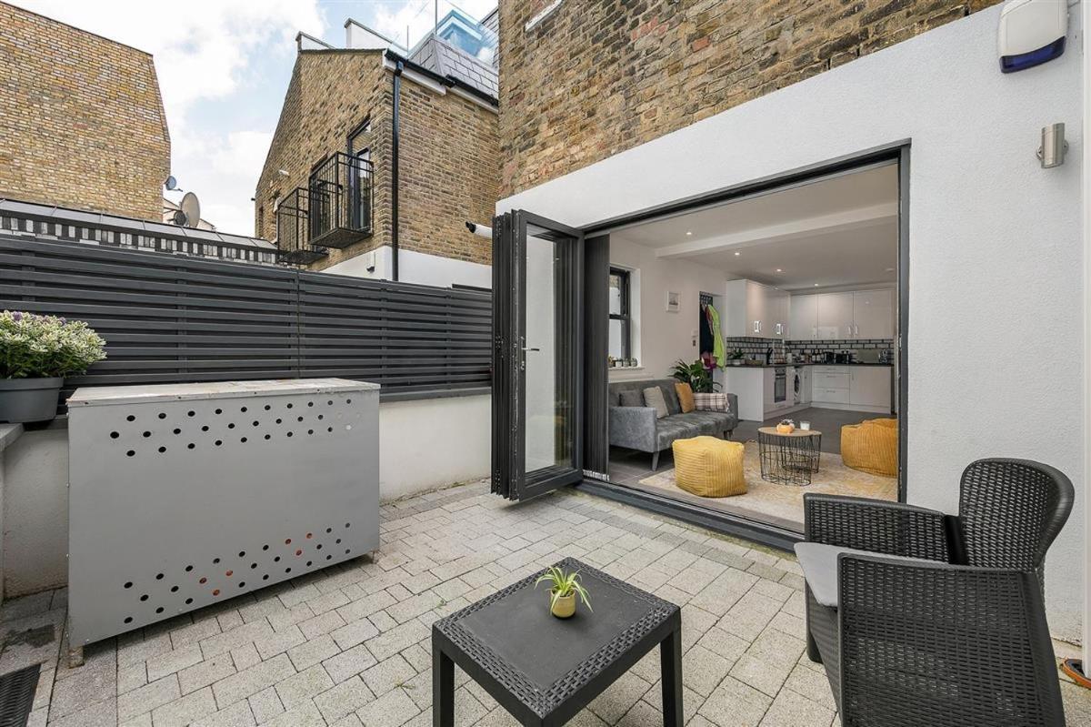 Heart Warming Getaway 1br 1ba Private Patio Appartement *